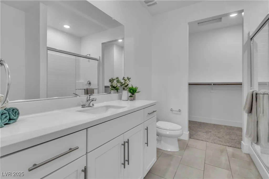 600 Carriage Hill, Las Vegas, NV 89138