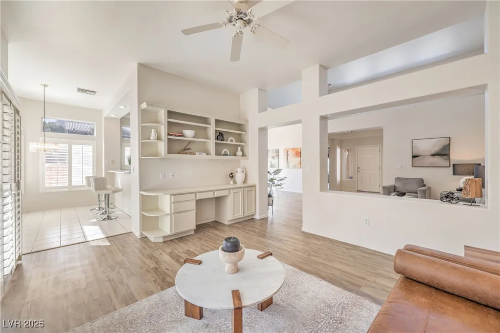 10057 Bundella, Las Vegas, NV 89134