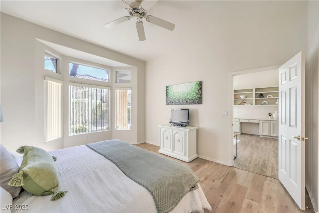10057 Bundella, Las Vegas, NV 89134