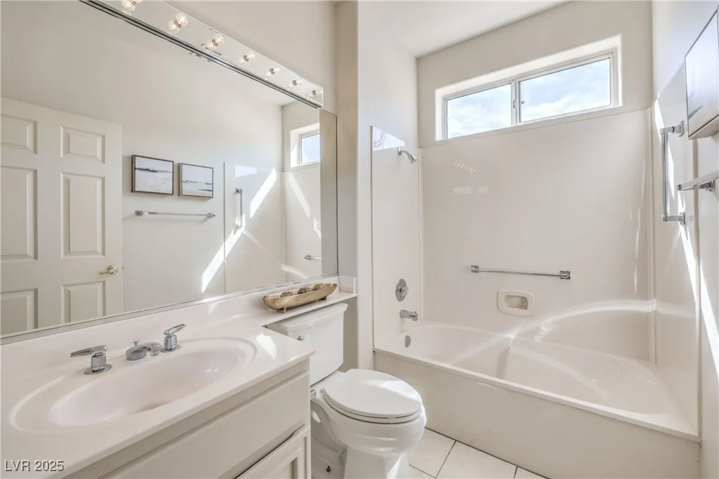 10057 Bundella, Las Vegas, NV 89134