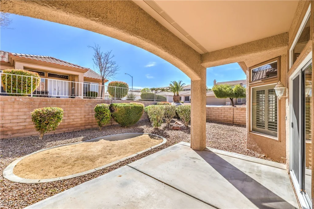 10057 Bundella, Las Vegas, NV 89134