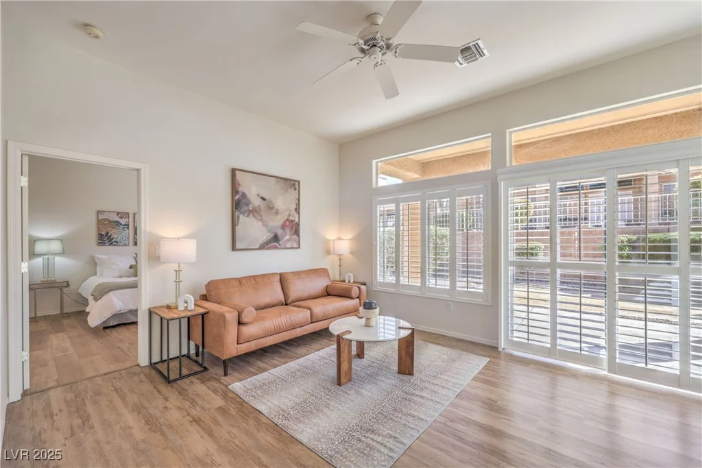 10057 Bundella, Las Vegas, NV 89134