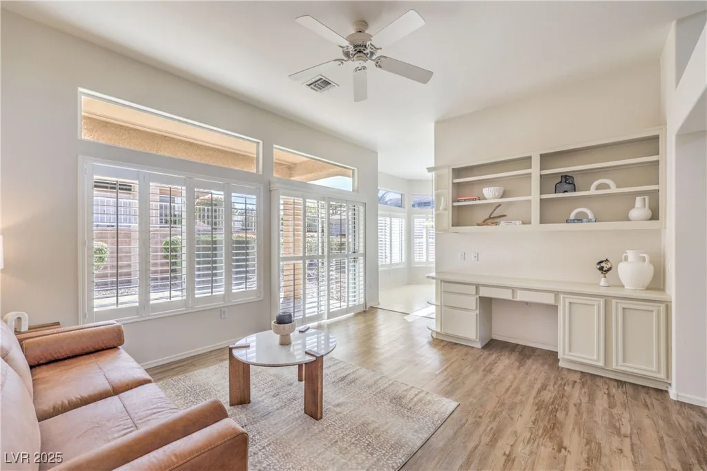 10057 Bundella, Las Vegas, NV 89134