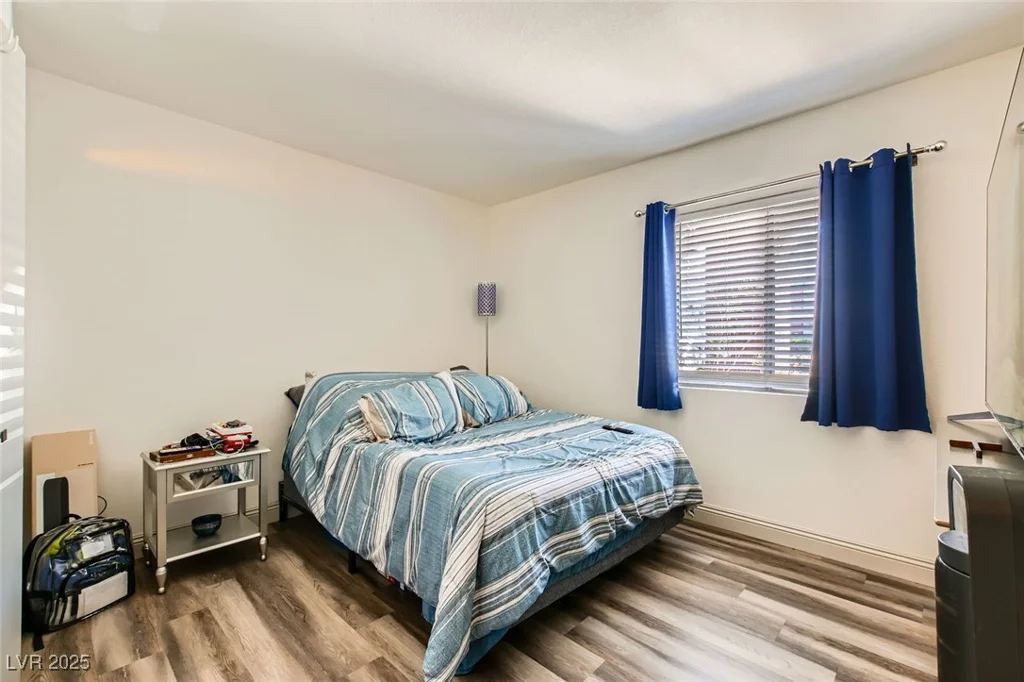 950 Seven Hills, Henderson, NV 89052