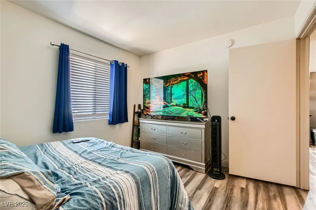 950 Seven Hills, Henderson, NV 89052