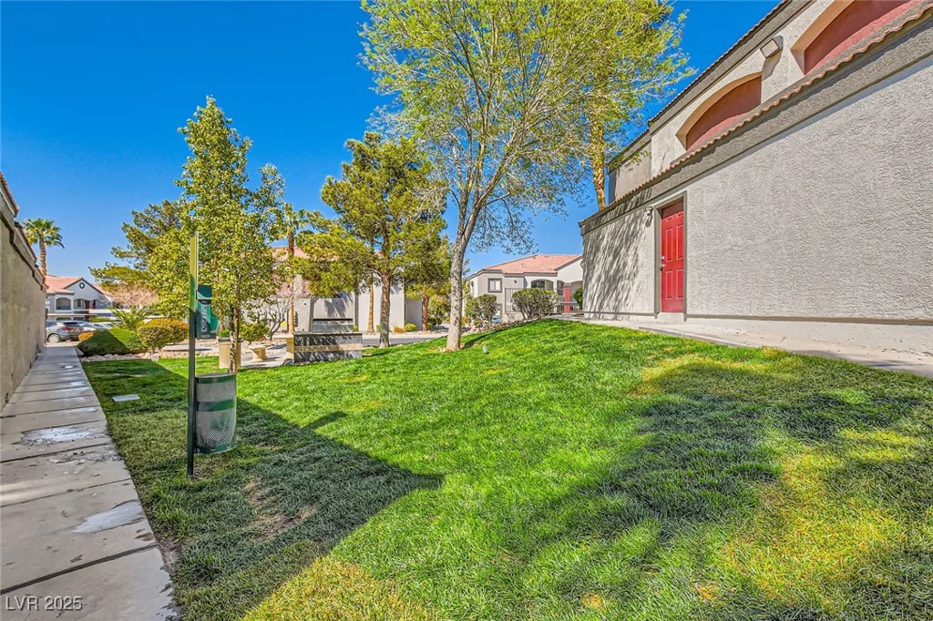 950 Seven Hills, Henderson, NV 89052