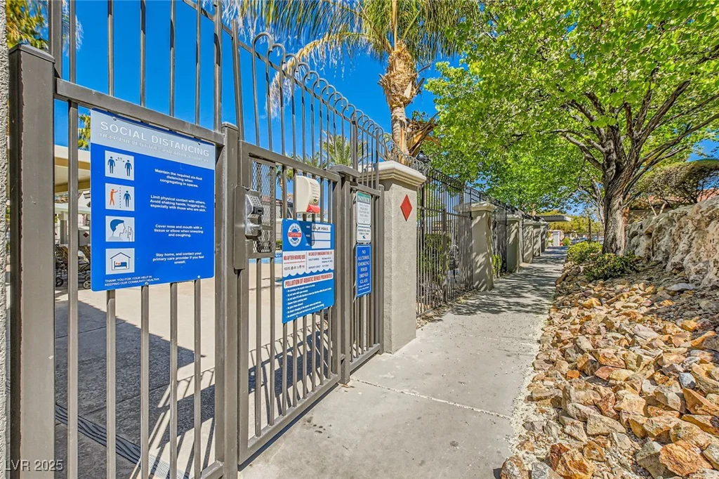950 Seven Hills, Henderson, NV 89052