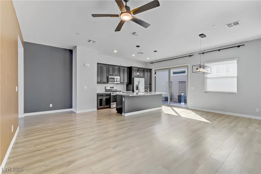 783 Hibiscuss Blossom, Henderson, NV 89011