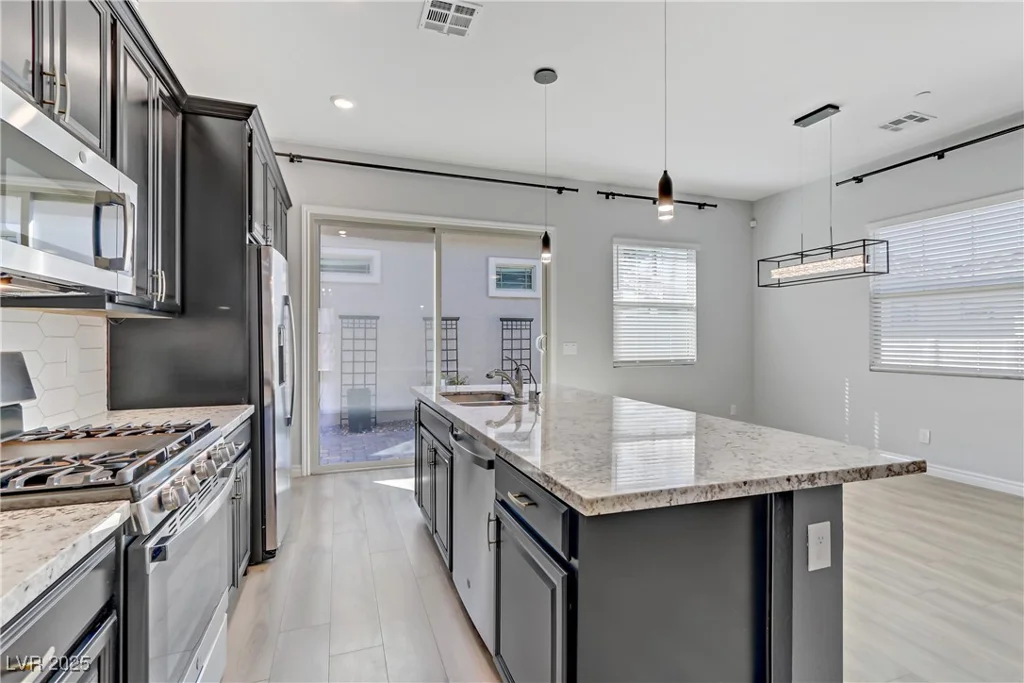 783 Hibiscuss Blossom, Henderson, NV 89011