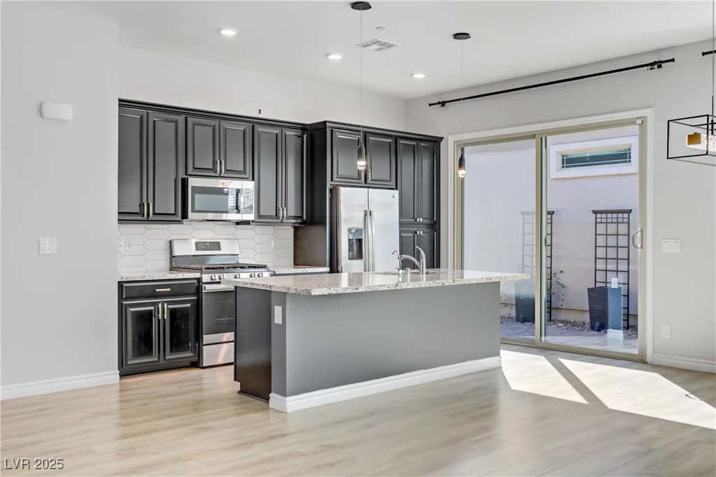 783 Hibiscuss Blossom, Henderson, NV 89011