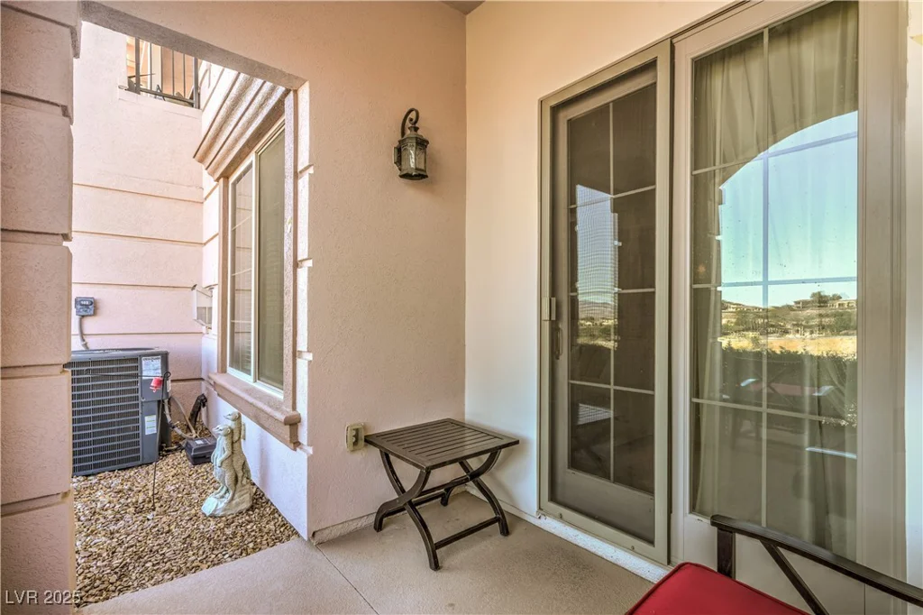 10 Via Visione, Henderson, NV 89011