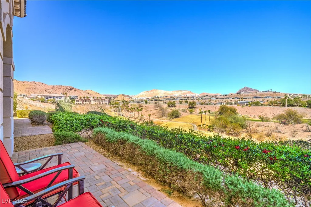 10 Via Visione, Henderson, NV 89011