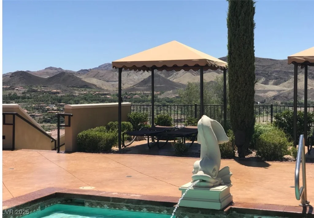 10 Via Visione, Henderson, NV 89011