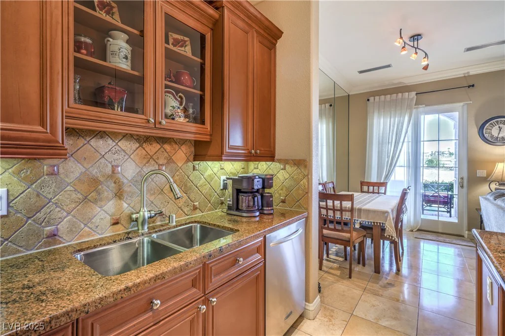 10 Via Visione, Henderson, NV 89011