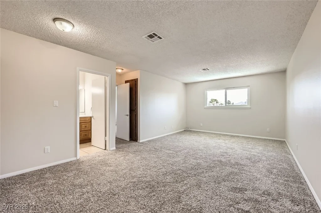 3577 Wayne, Las Vegas, NV 89121