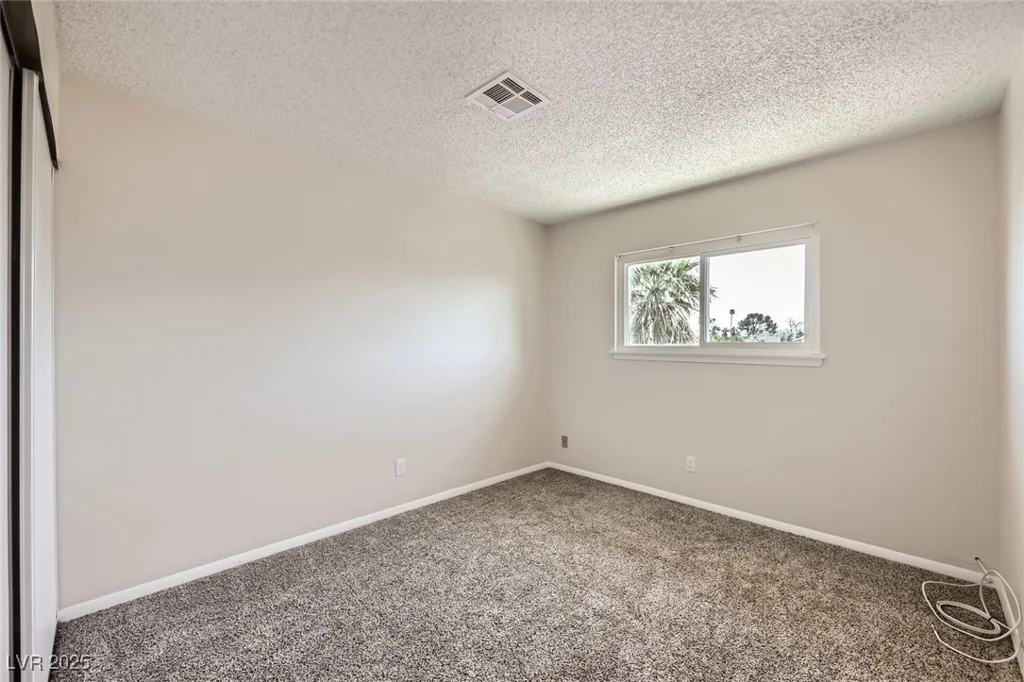 3577 Wayne, Las Vegas, NV 89121