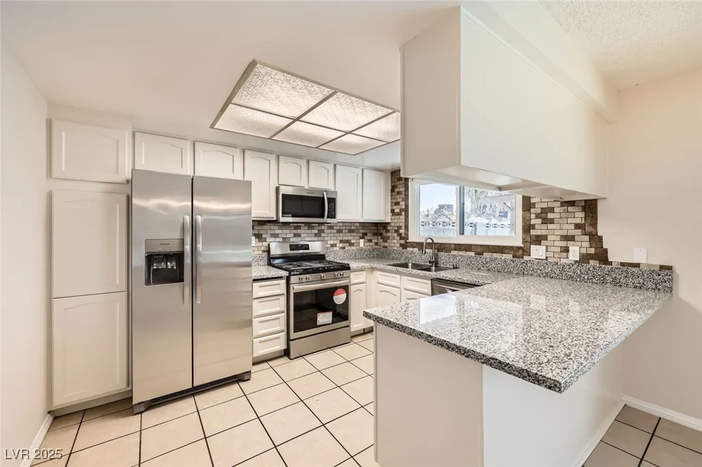 3577 Wayne, Las Vegas, NV 89121