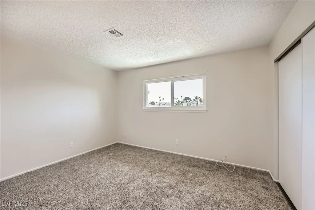 3577 Wayne, Las Vegas, NV 89121