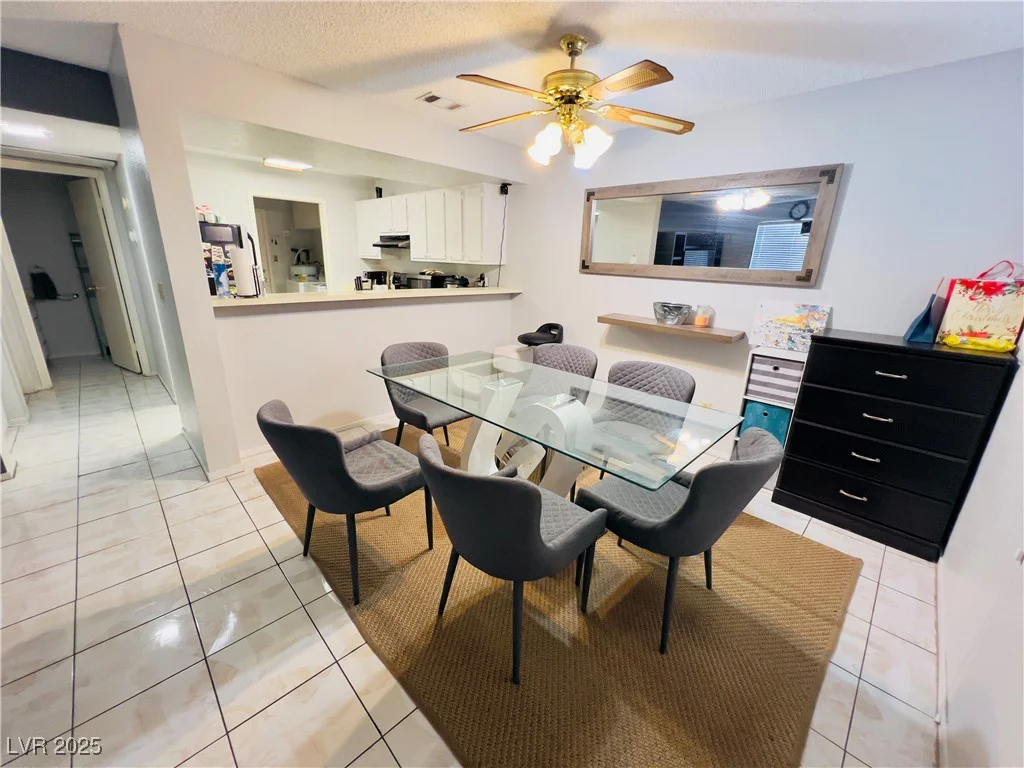 6750 Del Rey, Las Vegas, NV 89146