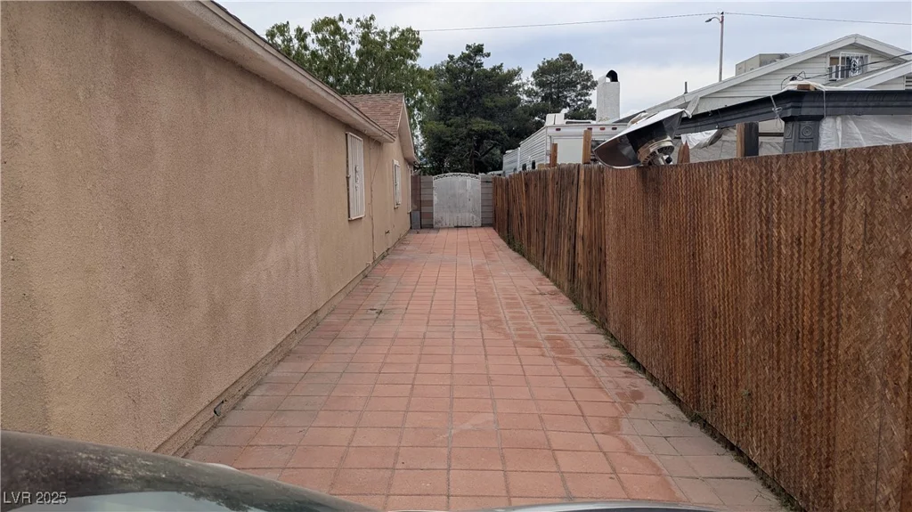 1910 Hoover, North Las Vegas, NV 89030