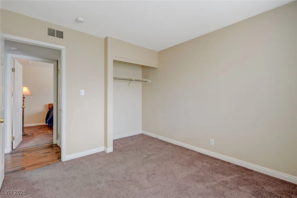 5065 Atherton, Las Vegas, NV 89120