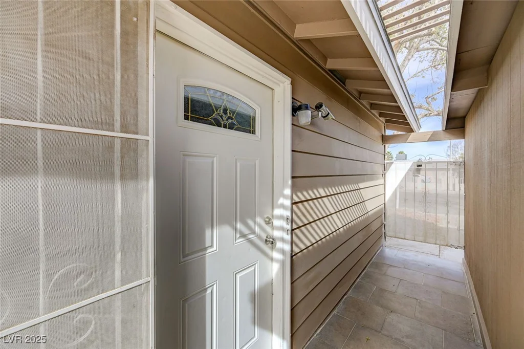 5065 Atherton, Las Vegas, NV 89120