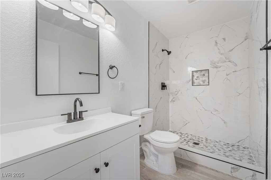 4980 Becky, Las Vegas, NV 89120