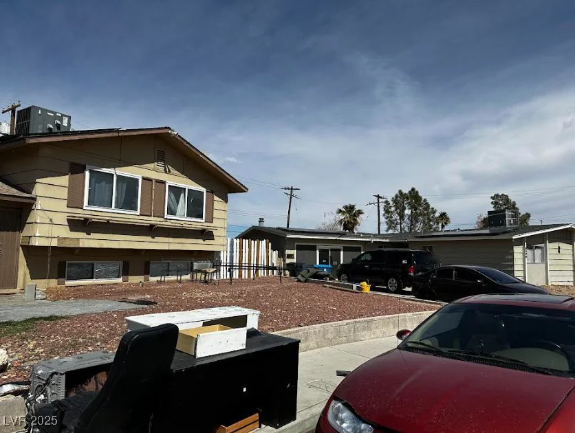 6404 Penrose, Las Vegas, NV 89107