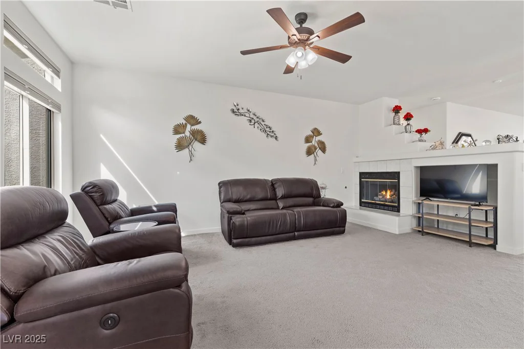 1077 Las Palmas Entrada, Henderson, NV 89012