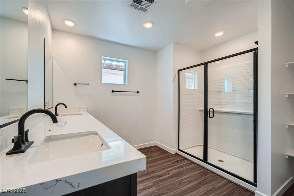 9825 Lost Horse, Las Vegas, NV 89178