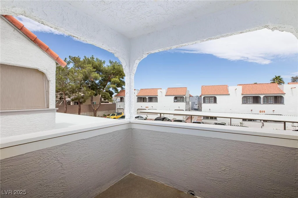 1212 Bass, Henderson, NV 89014