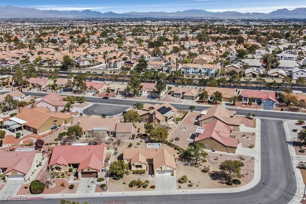 2608 Saltbush, Las Vegas, NV 89134