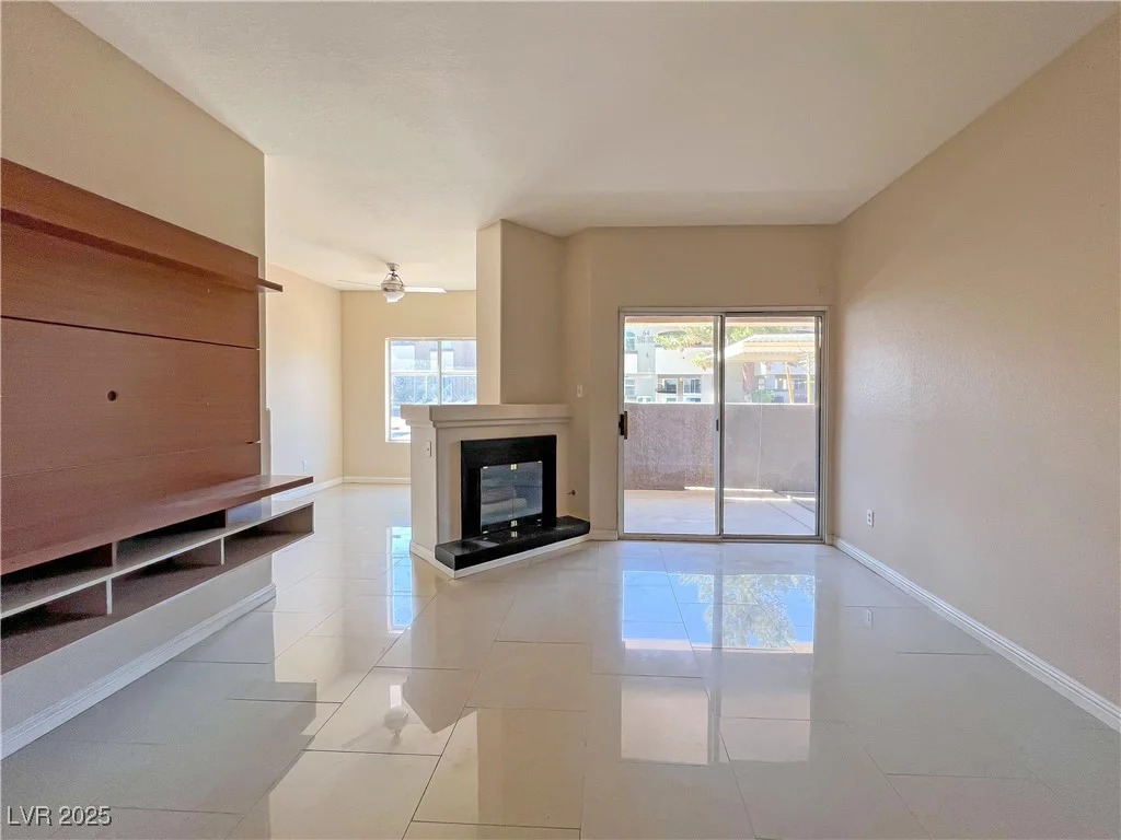9000 Las Vegas, Las Vegas, NV 89123