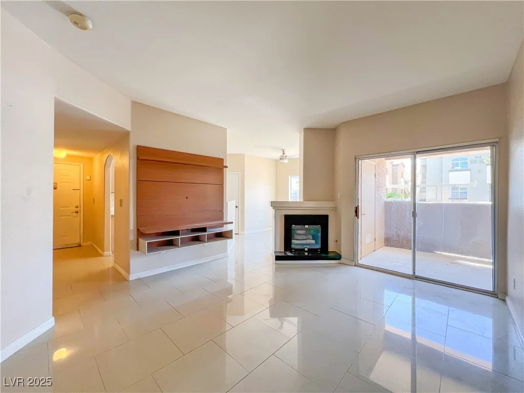 9000 Las Vegas, Las Vegas, NV 89123