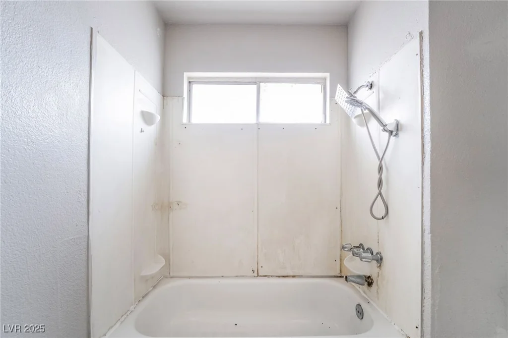 3704 Haddock, North Las Vegas, NV 89030