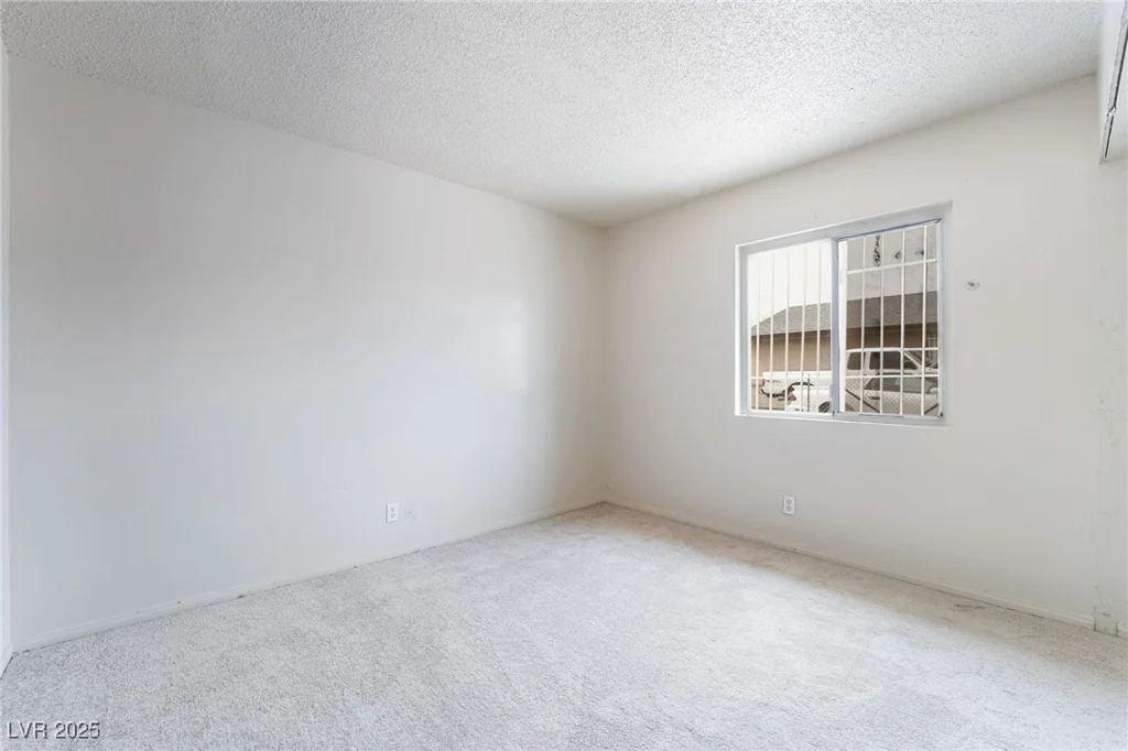 3704 Haddock, North Las Vegas, NV 89030