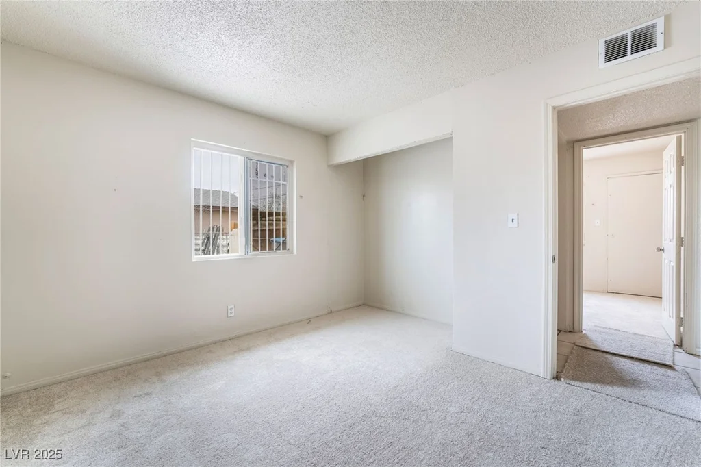 3704 Haddock, North Las Vegas, NV 89030