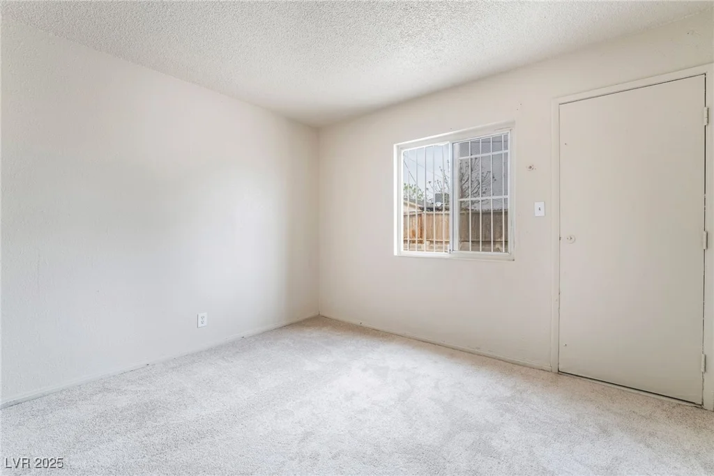 3704 Haddock, North Las Vegas, NV 89030