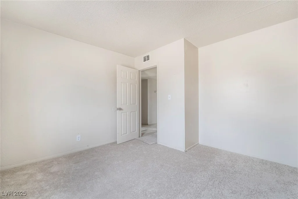 3704 Haddock, North Las Vegas, NV 89030