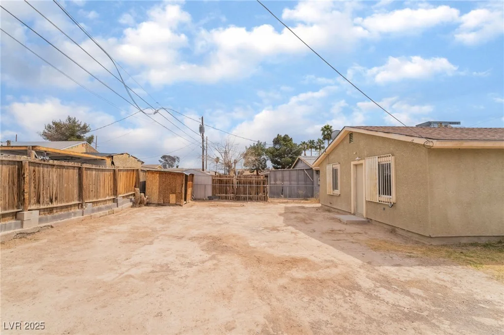 3704 Haddock, North Las Vegas, NV 89030