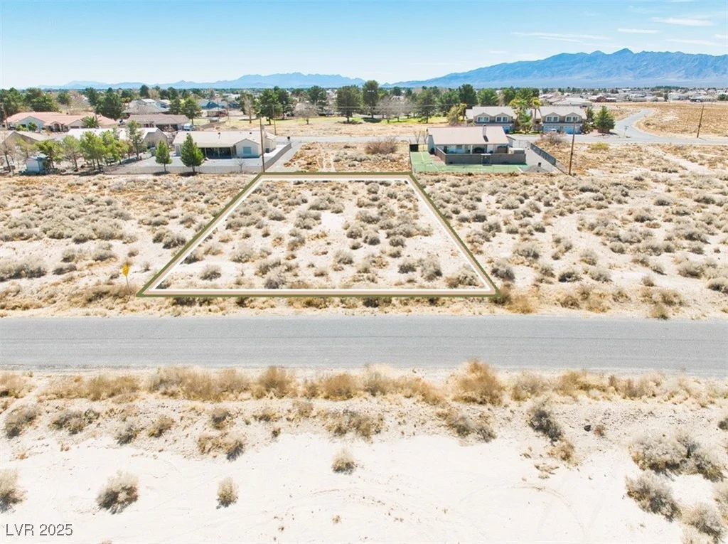 1321 Laguna, Pahrump, NV 89048