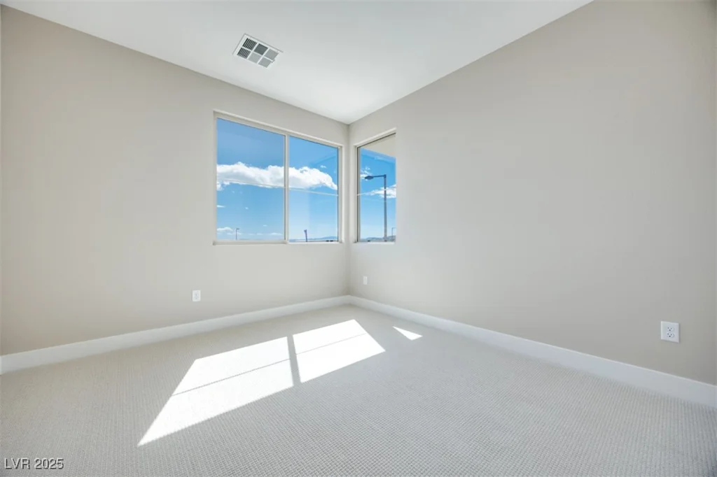 990 Golden Summit, Las Vegas, NV 89138