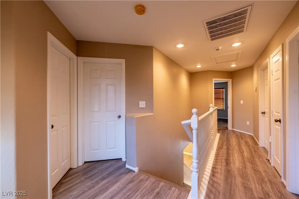 6036 Sierra Lakes, North Las Vegas, NV 89031