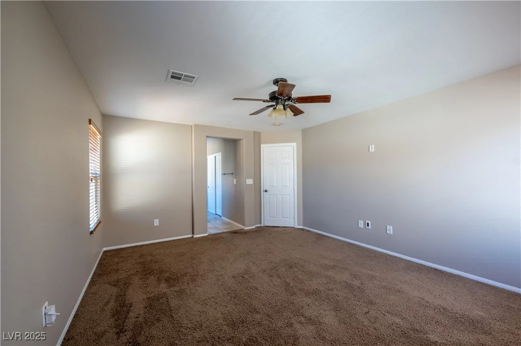 6036 Sierra Lakes, North Las Vegas, NV 89031