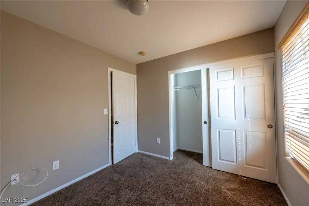 6036 Sierra Lakes, North Las Vegas, NV 89031