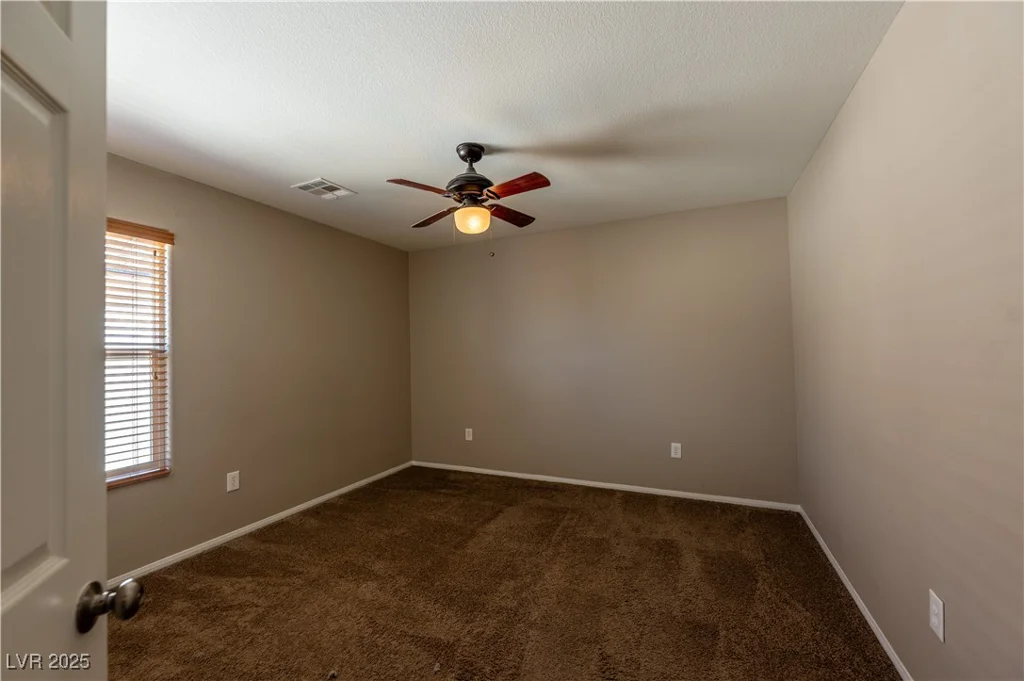 6036 Sierra Lakes, North Las Vegas, NV 89031