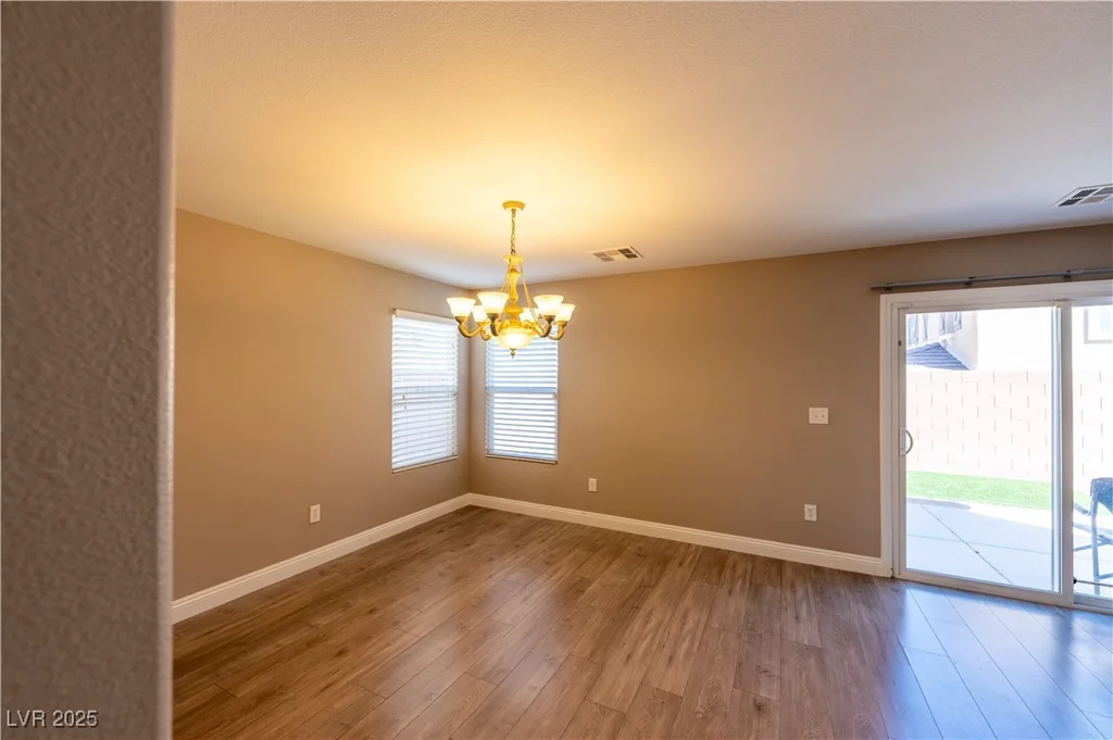 6036 Sierra Lakes, North Las Vegas, NV 89031