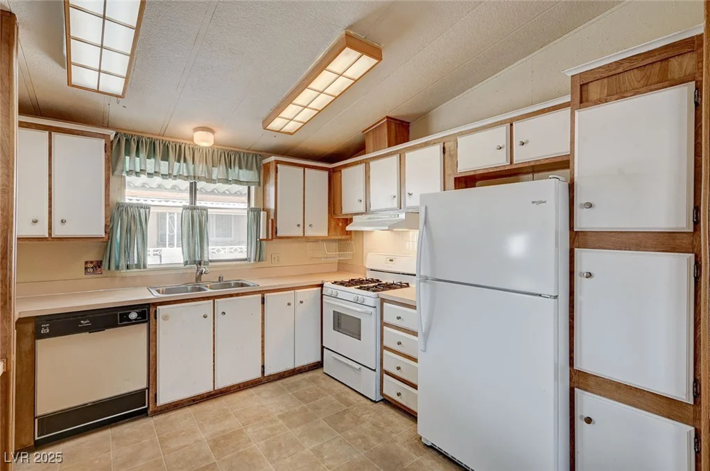 3062 Comitan, Las Vegas, NV 89122