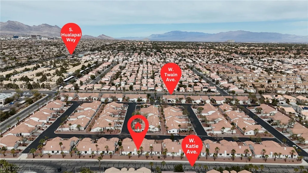 10035 Oak Creek Canyon, Las Vegas, NV 89147