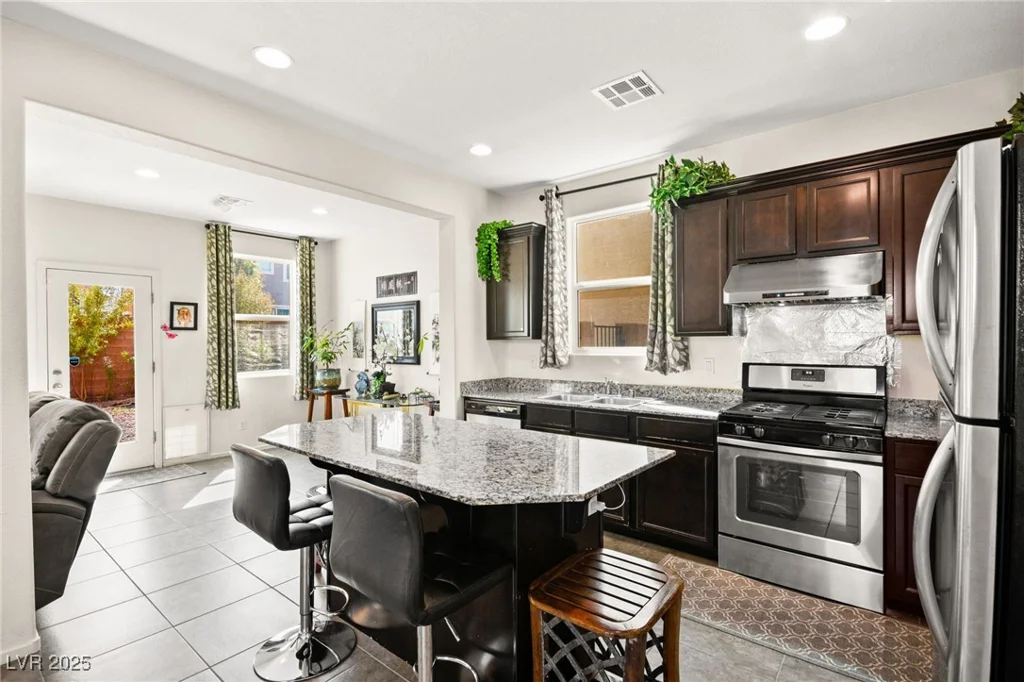 7529 Earnshaw Avenue, Las Vegas, NV 89179